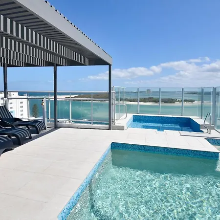 Pumicestone Blue Hotel Caloundra Exterior photo